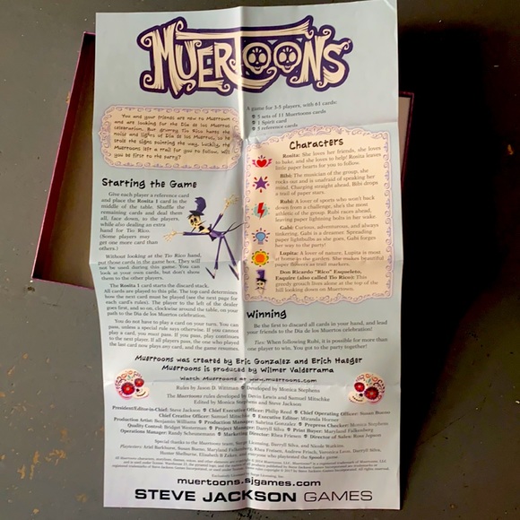 Muertoons Card Game - Picture 2 of 4